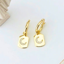 Load image into Gallery viewer, Lua Gold Earrings
