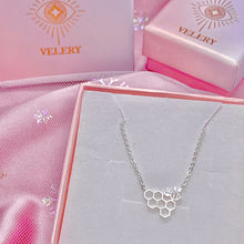 Load image into Gallery viewer, Lilly Silver Necklace
